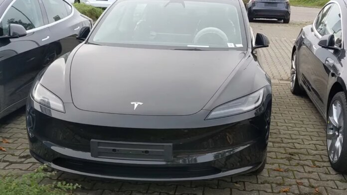 tesla-3-o-wiele-taniej.-promocje-na-kilkanascie-tysiecy-zlotych-za-nowy-samochod