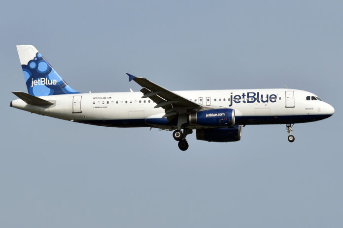 jetblue-attendant-coffee-spill-leaves-usa-judo-coach-with-permanent-eye-injury:-lawsuit