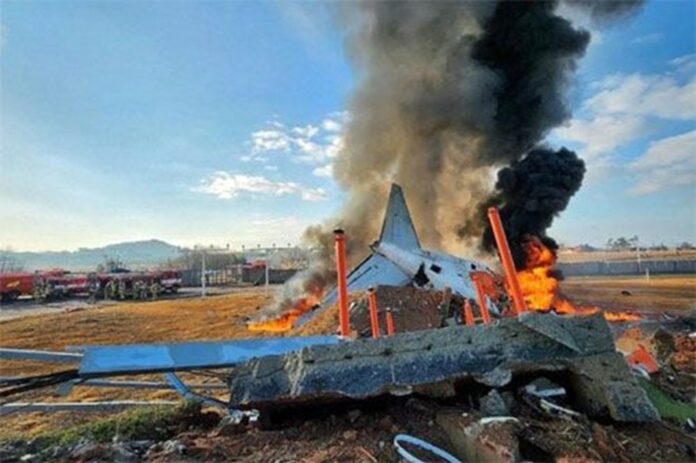 samolot-runal-na-autostrade-we-wloszech.-pilot-i-pasazer-zgineli,-droga-zablokowana