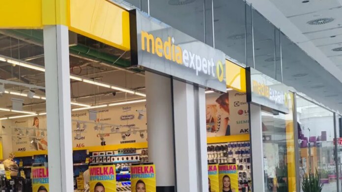 media-expert-przecenia-o-ponad-100-zl.-ludzie-kupuja-na-dalszy-handel