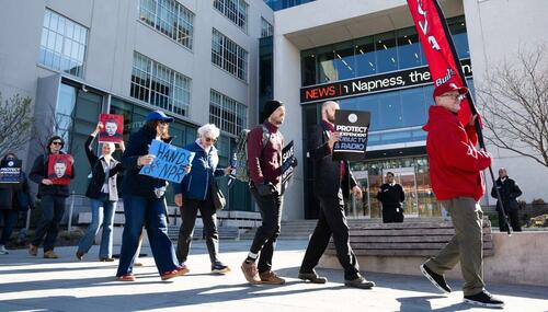 pbs-and-npr-to-america:-we’re-here-for-you-(dummies)! pbs-and-npr-to-america:-we’re-here-for-you-(dummies)!