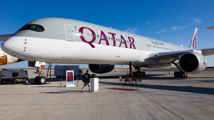 qatar-airways-economy-passenger-faces-chaotic-situation-on-14-hour-flight qatar-airways-economy-passenger-faces-chaotic-situation-on-14-hour-flight