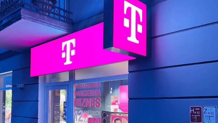 t-mobile-daje-w-aplikacji.-do-zaoszczedzenia-2200-zl