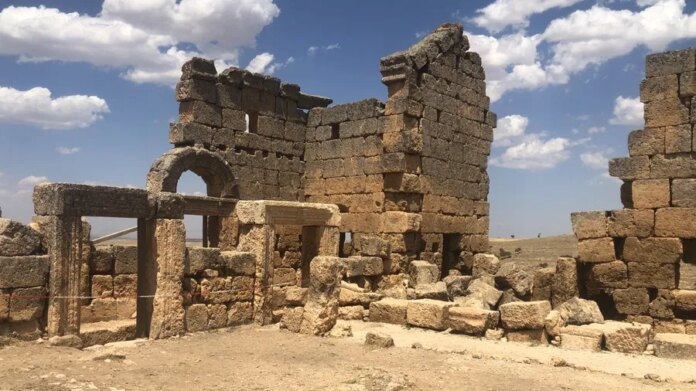 zaawansowana-technologia-w-zamku-sprzed-1800-lat.-robi-wrazenie-nawet-dzis