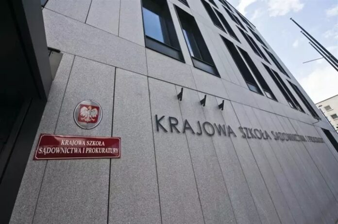 szesciu-sabotazystow-z-obcego-wywiadu-przed-sadem.-grozi-im-dozywocie!