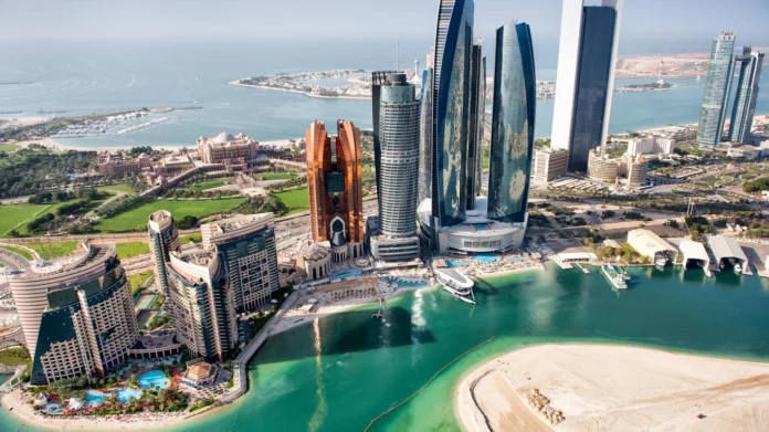 top-10-places-to-visit-in-abu-dhabi-for-free-in-2025