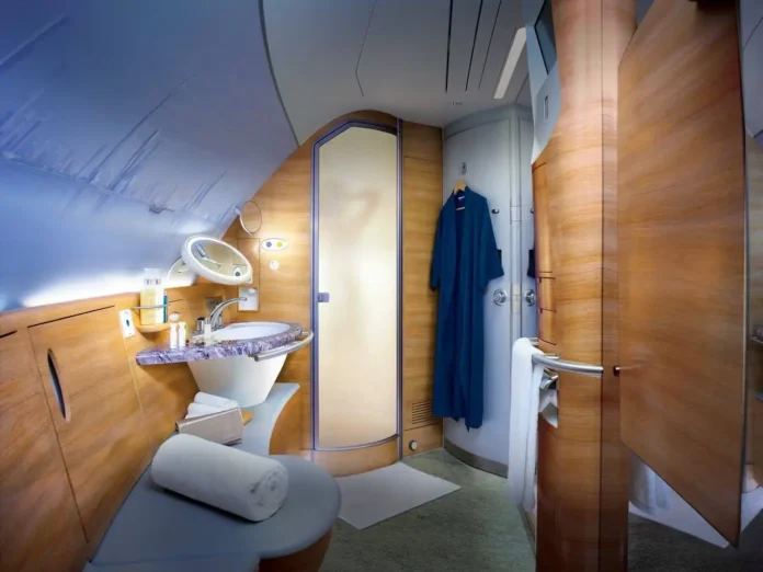best-first-class-airline-bathrooms-in-the-world-right-now best-first-class-airline-bathrooms-in-the-world-right-now