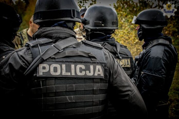 smierc-19-latka-kolo-sokolowa.-pilny-apel-policji:-to-zagrozenie-rosnie-w-2025