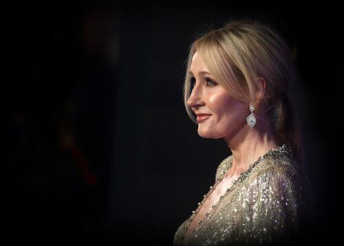 jk.-rowling-completely-obliterated-her-critics-with-one-powerful-post jk.-rowling-completely-obliterated-her-critics-with-one-powerful-post