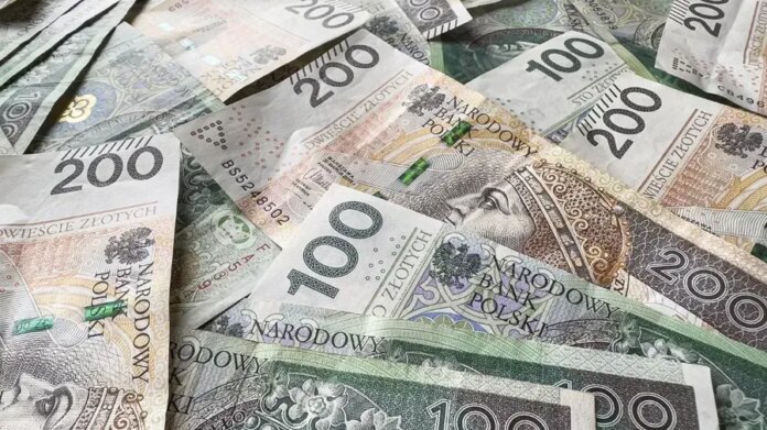 nadszedl-ten-moment.-kredyty-w-polsce-potanieja