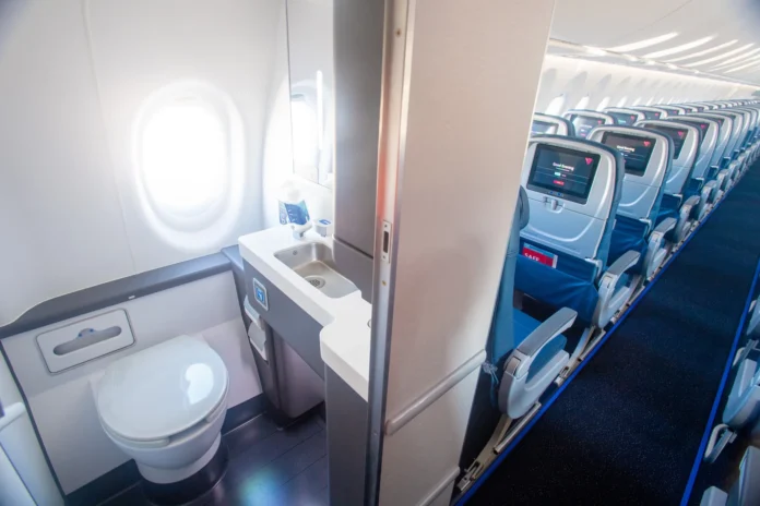 this-is-the-best-time-to-use-the-lavatory-on-a-plane this-is-the-best-time-to-use-the-lavatory-on-a-plane