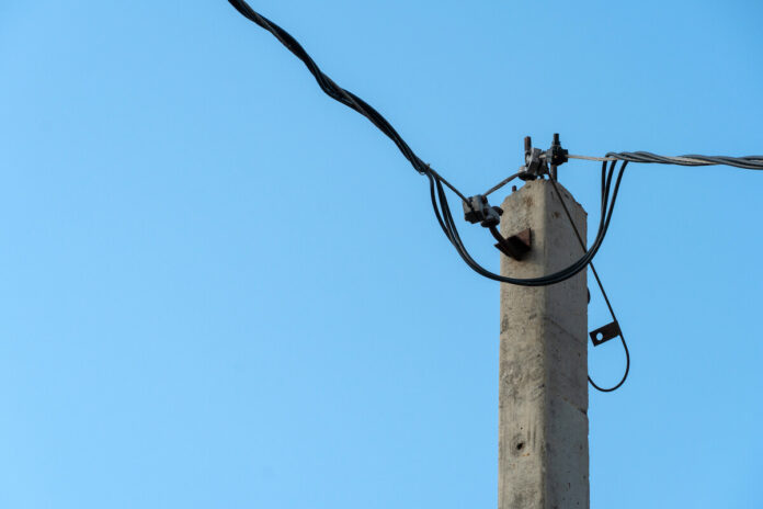 masz-slup-energetyczny-na-dzialce?-mozesz-dostac-tysiace-zlotych-odszkodowania