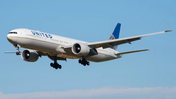 united-airlines-ground-stop-disrupts-us-and-canada-flights