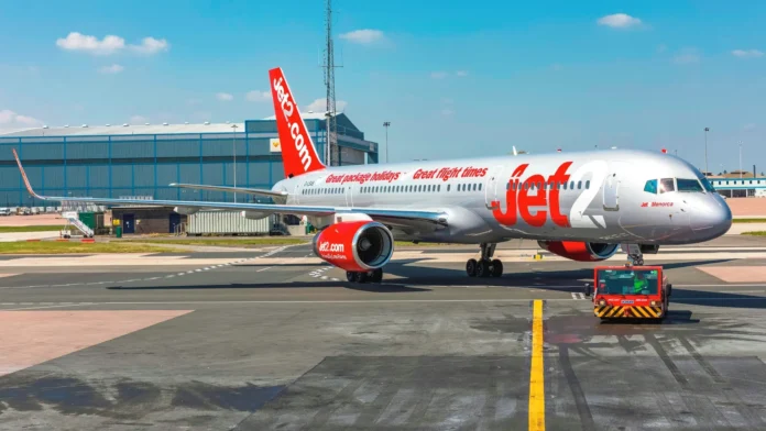 jet2-flight-delay-as-drunk-passenger-removed-from-the-plane-in-manchester jet2-flight-delay-as-drunk-passenger-removed-from-the-plane-in-manchester