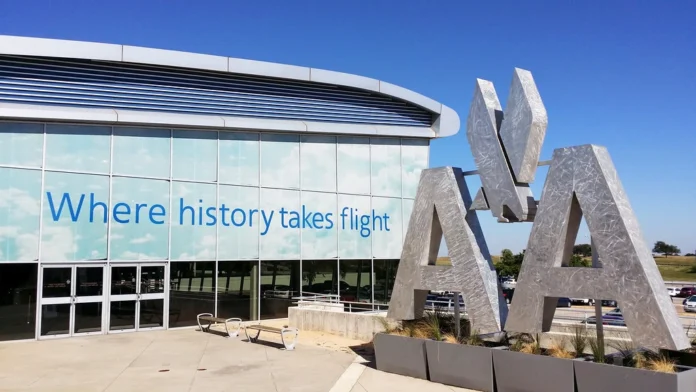 american-airlines-tests-new-ai-travel-search-tool-for-unique-flight-booking